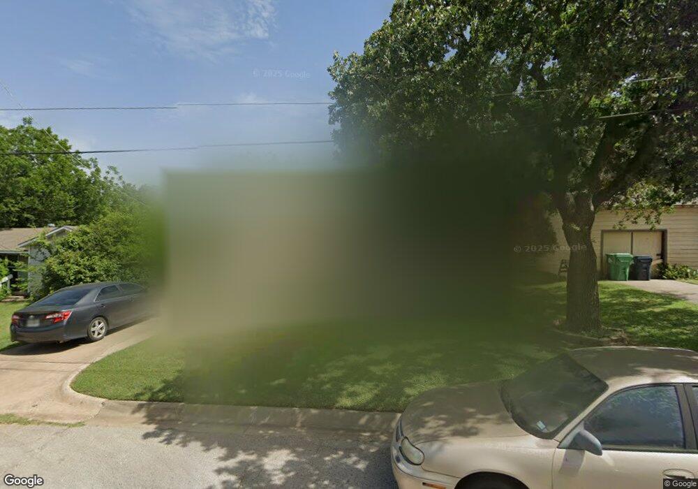 1210 Oakwood Dr, Denton, TX 76205 - photo 1