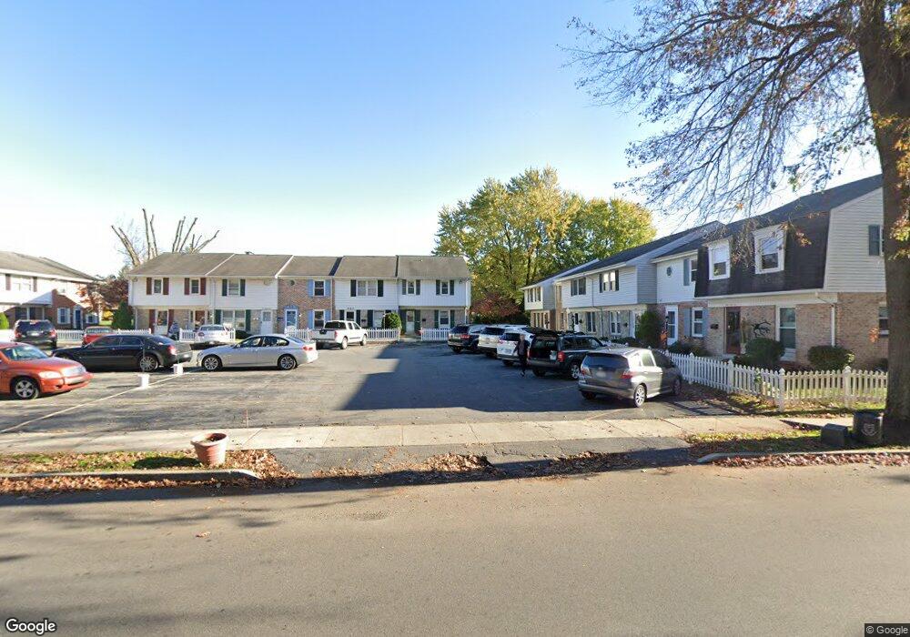 978 E Maple St, Palmyra, PA 17078 - photo 1