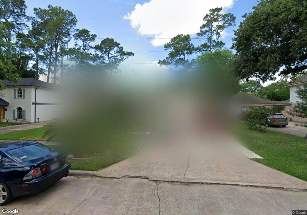 7035 Oak Bough Dr, Houston, TX 77088 - photo 1