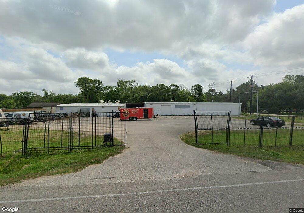 6009 Cottonwood St, Pearland, TX 77584 - photo 1