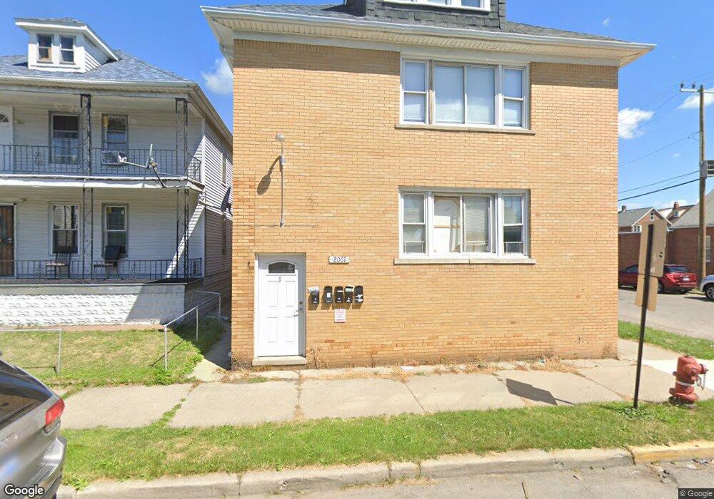 2061 Trowbridge Unit A St, HamtraMcK, MI 48212 - photo 1