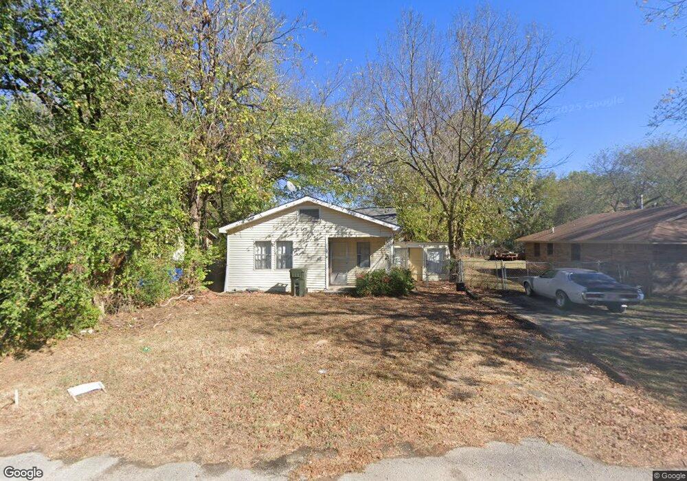 1323 N Collins Ave, Okmulgee, OK 74447 - photo 1