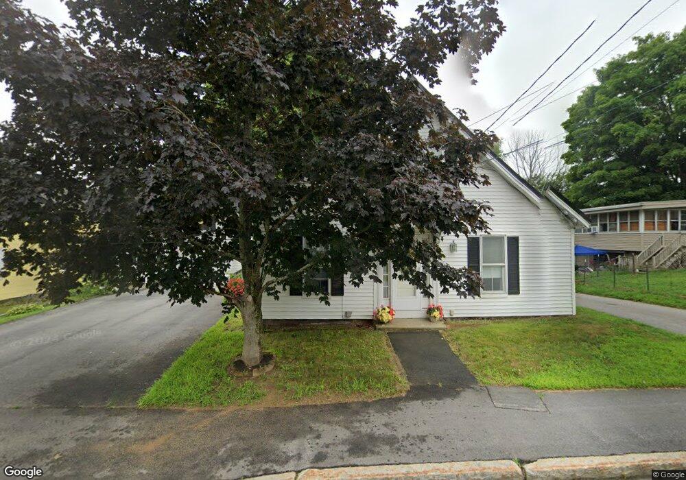77 Main St, Pittsfield, NH 03263 - photo 1