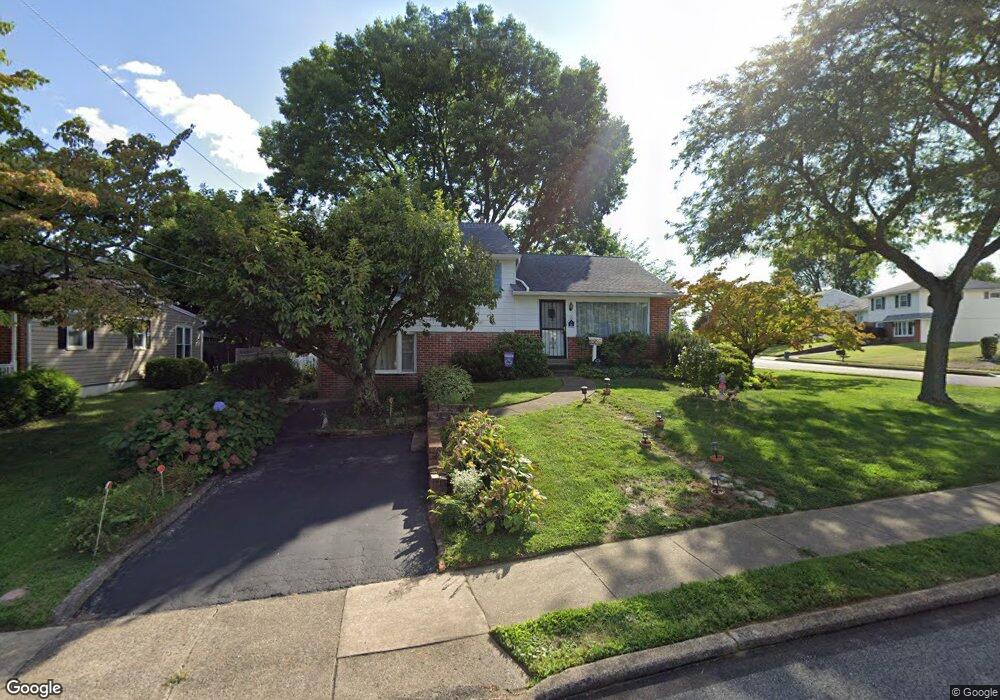 410 Parkstone Way, Broomall, PA 19008 - photo 1
