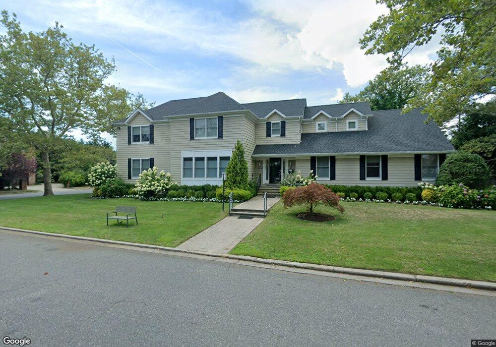 135 Harborview E, Lawrence, NY 11559 - photo 1