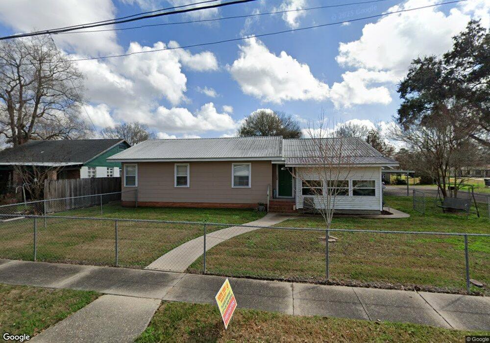300 Allen St, New Iberia, LA 70563 - photo 1