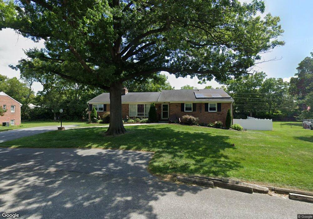 13511 Cherry Tree Cir, Hagerstown, MD 21742 - photo 1