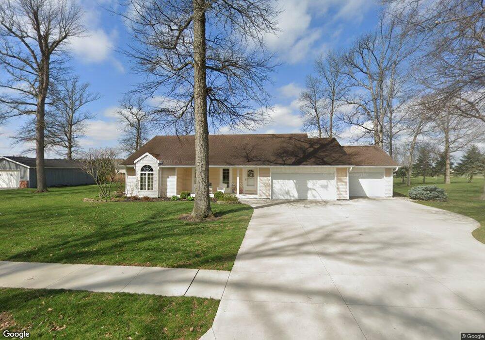 202 Acorn Dr, Ottawa, OH 45875 - photo 1