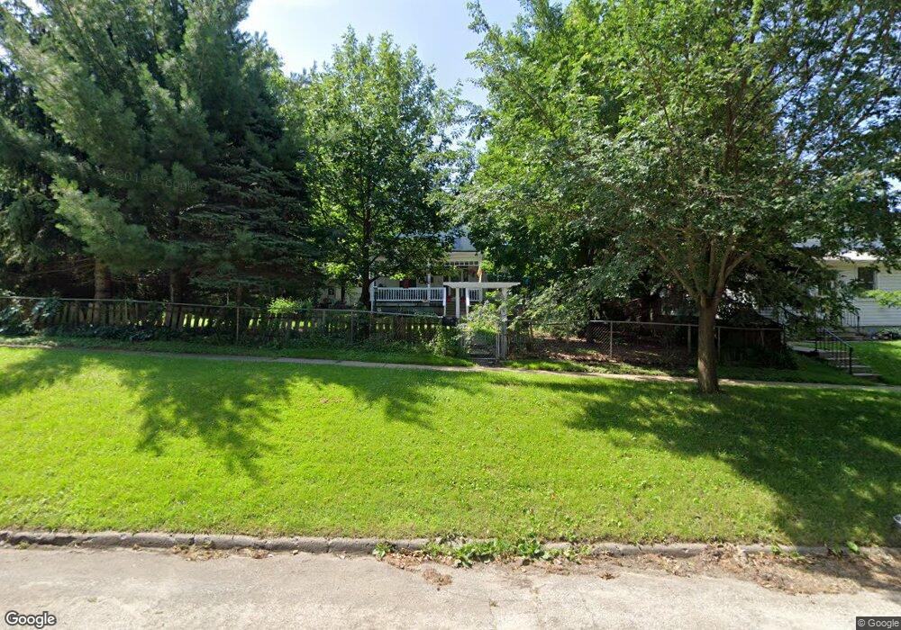 939 18th Ave SW, Cedar Rapids, IA 52404 - photo 1