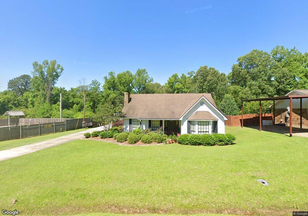 218 Choctaw Dr, Pineville, LA 71360 - photo 1