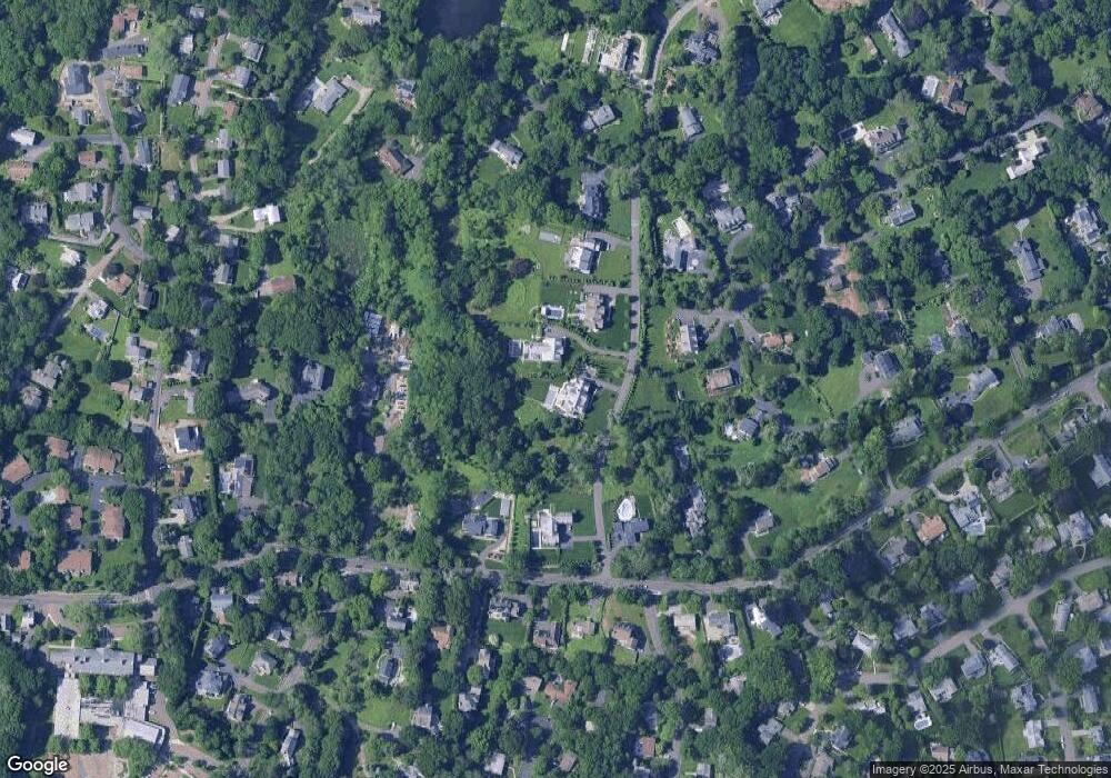 92 Hillcrest Ln, Greenwich, CT 06870 - photo 1