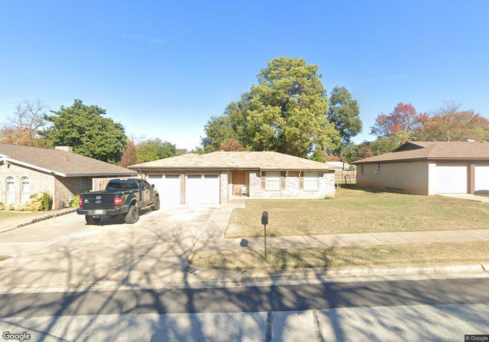 1709 Winchester Way, Bedford, TX 76022 - photo 1