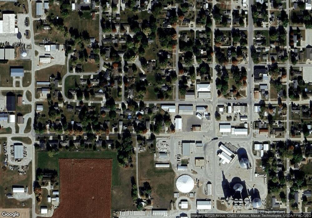 406 4th St, Sully, IA 50251 - photo 1