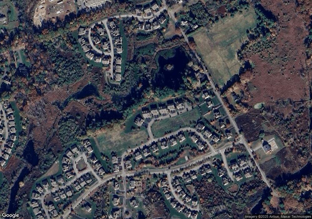 11 Bracing Run unit 166, Hopkinton, MA 01748 - photo 1