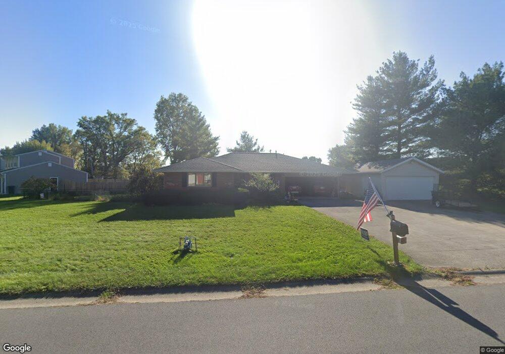 1256 W Shore Dr, Lima, OH 45805 - photo 1