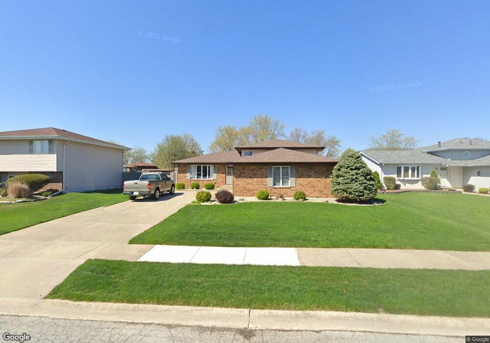 1522 Painted Leaf Dr, Crown Point, IN 46307 - photo 1