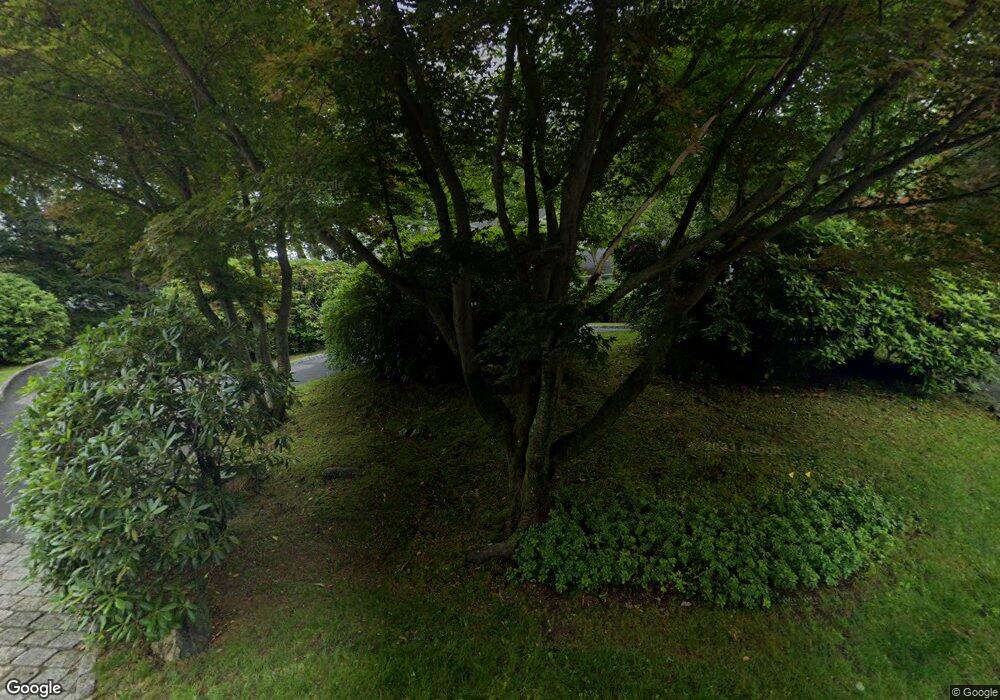 39 Pinehurst Dr, Purchase, NY 10577 - photo 1