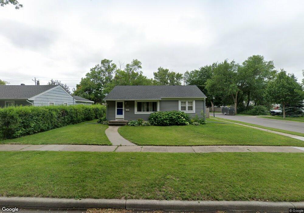 1748 4th St N, Fargo, ND 58102 - photo 1