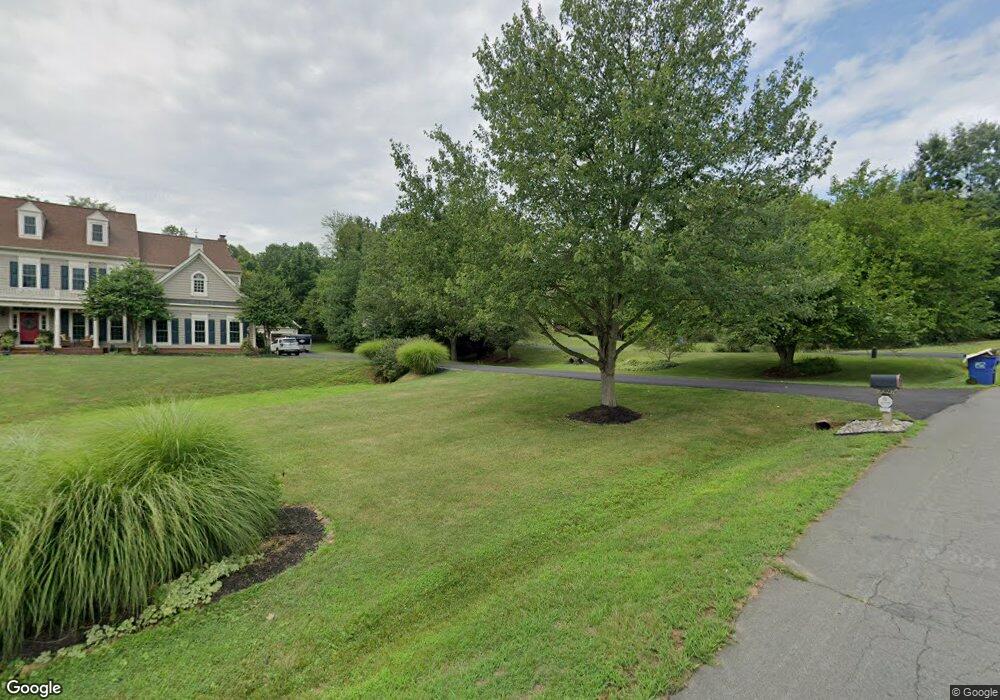 7401 Huntsmans Dr, Warrenton, VA 20186 - photo 1