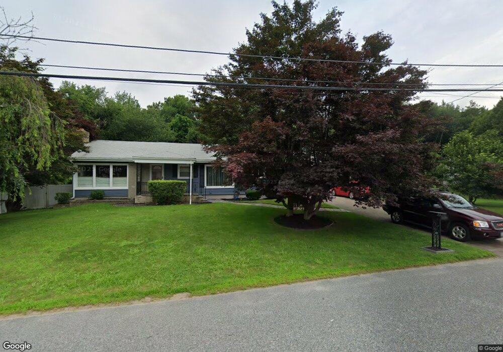 10 Forest View Dr, Cumberland, RI 02864 - photo 1