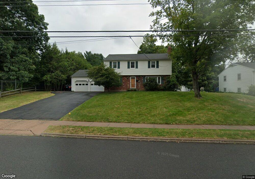 83 Kennedy Rd, Manchester, CT 06042 - photo 1