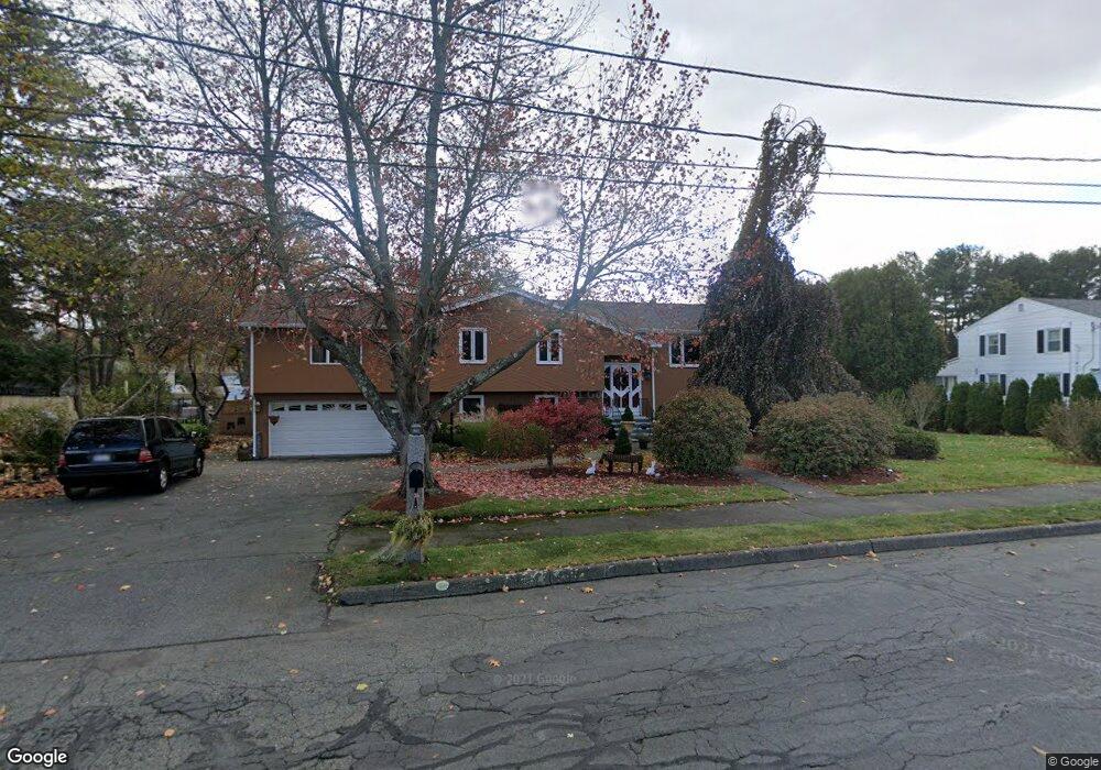 6 Locksley Rd, Danvers, MA 01923 - photo 1