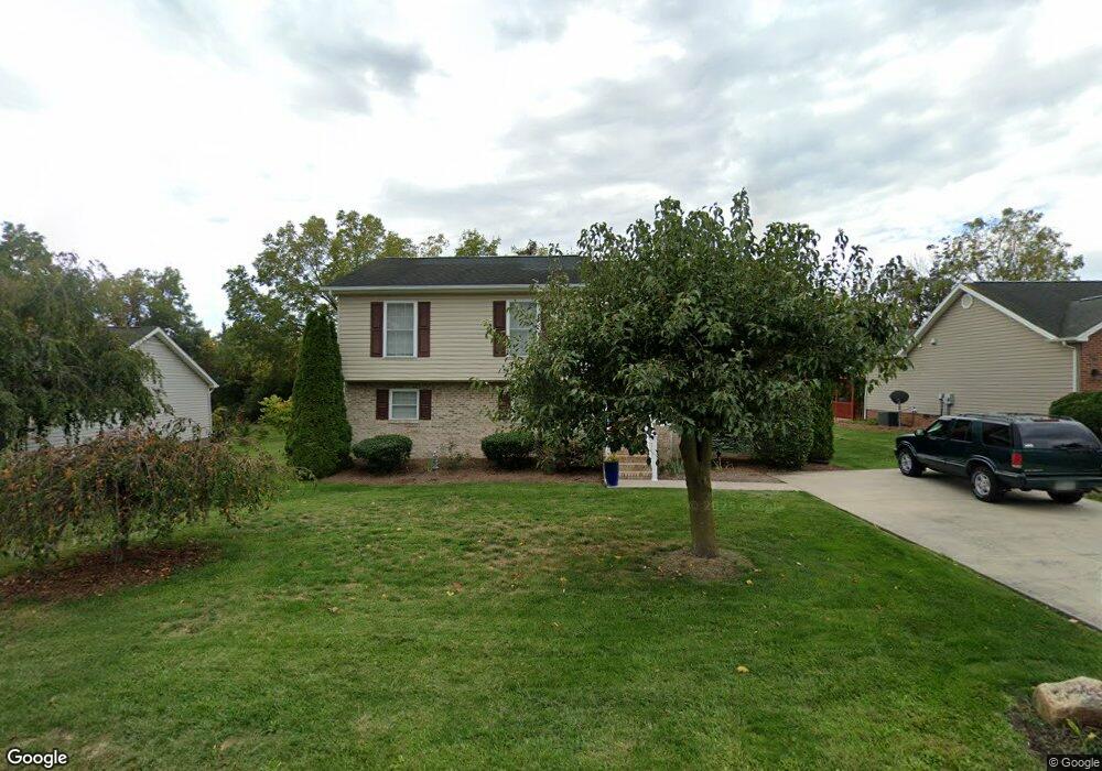 1731 Parklawn Dr, Harrisonburg, VA 22801 - photo 1