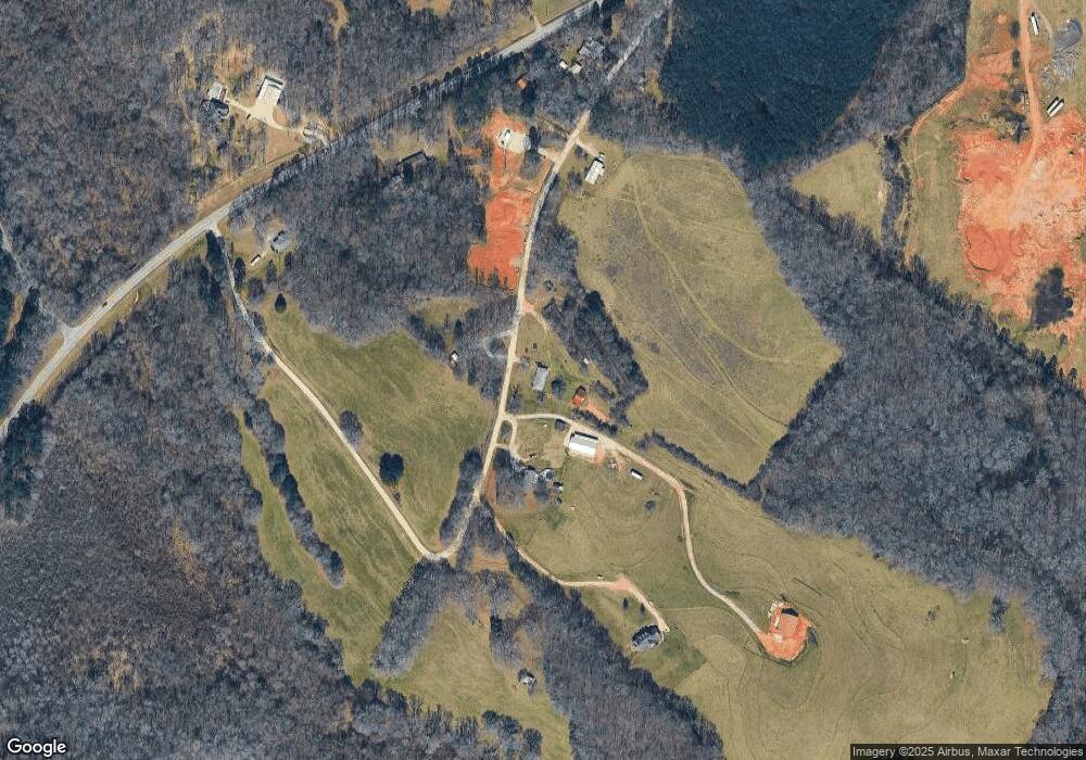 336 Elwyn Barrett Rd, Jefferson, GA 30549 - photo 1