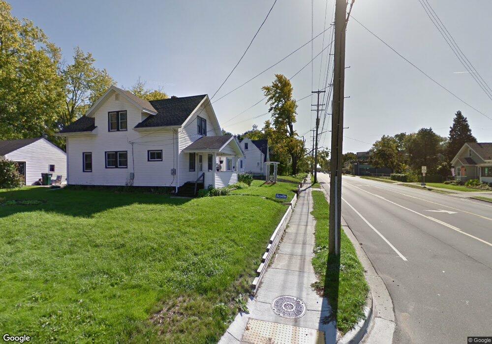 1104 N Martin Luther King Junior Blvd, Lansing, MI 48915 - photo 1