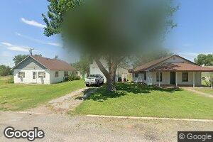 621 N Miller St, Vici, OK 73859
