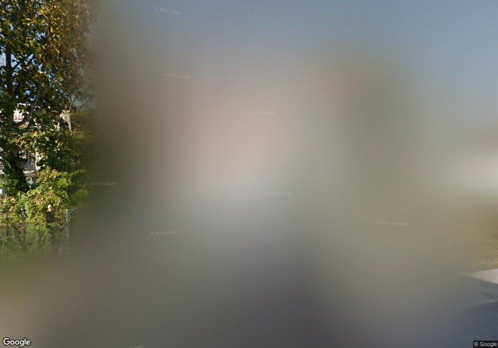 4 Weaver Ave, Newport, RI 02840 - photo 1