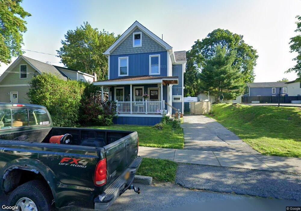 39 Davis Ave, Poughkeepsie, NY 12603 - photo 1