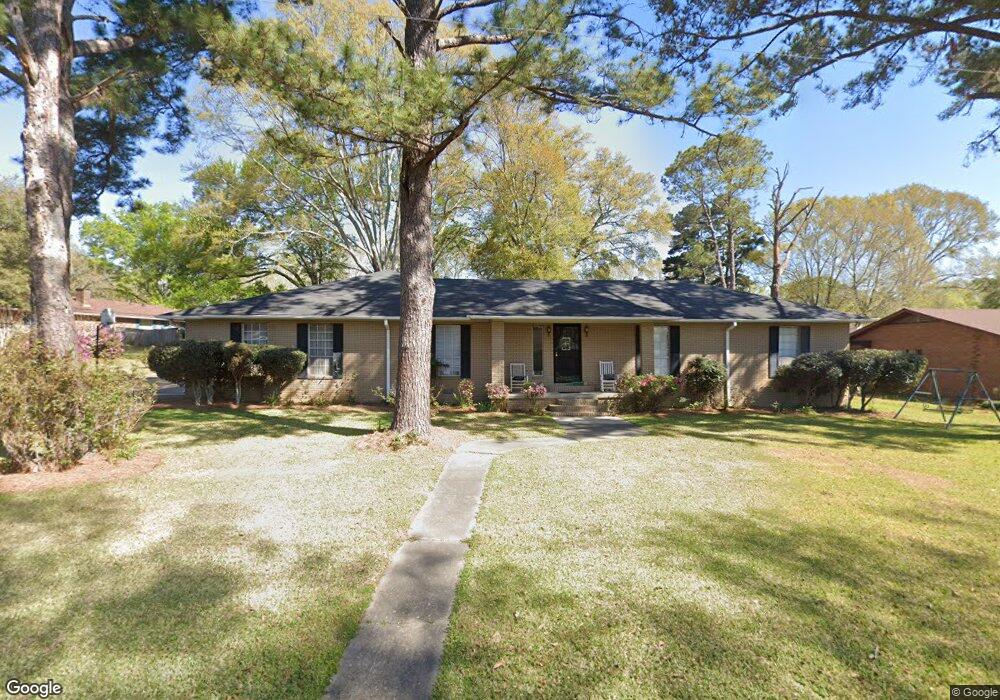 1510 Stokes Ave, McComb, MS 39648 - photo 1