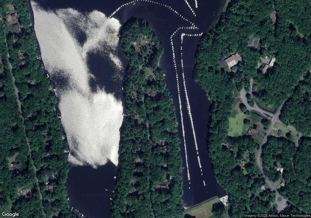 131 Hemlock Point Ct, Hawley, PA 18428 - photo 1