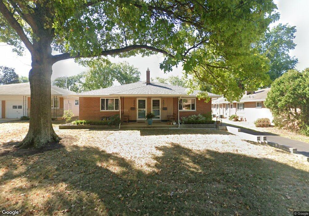 687-689 E Schreyer Place, Columbus, OH 43214 - photo 1