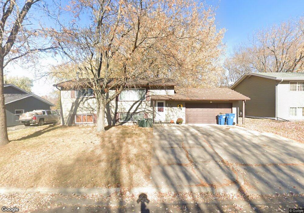 721 11th St N, Sauk Rapids, MN 56379 - photo 1