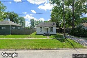 301 W 7th St, Pana, IL 62557