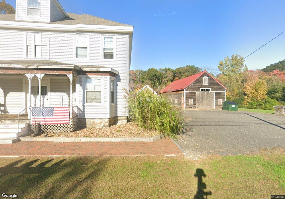 256 E Main St, Georgetown, MA 01833 - photo 1
