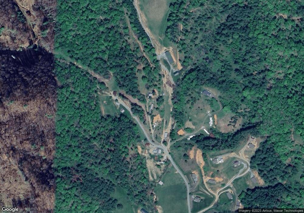 132 Bigelow Ln, Burnsville, NC 28714 - photo 1