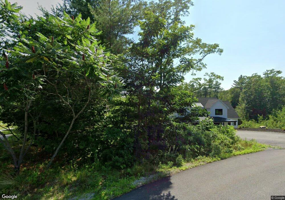 29 Hickorywood Cir, Meredith, NH 03253 - photo 1