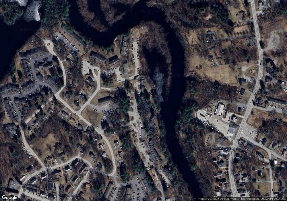 4 Bass St unit C, Newmarket, NH 03857 - photo 1