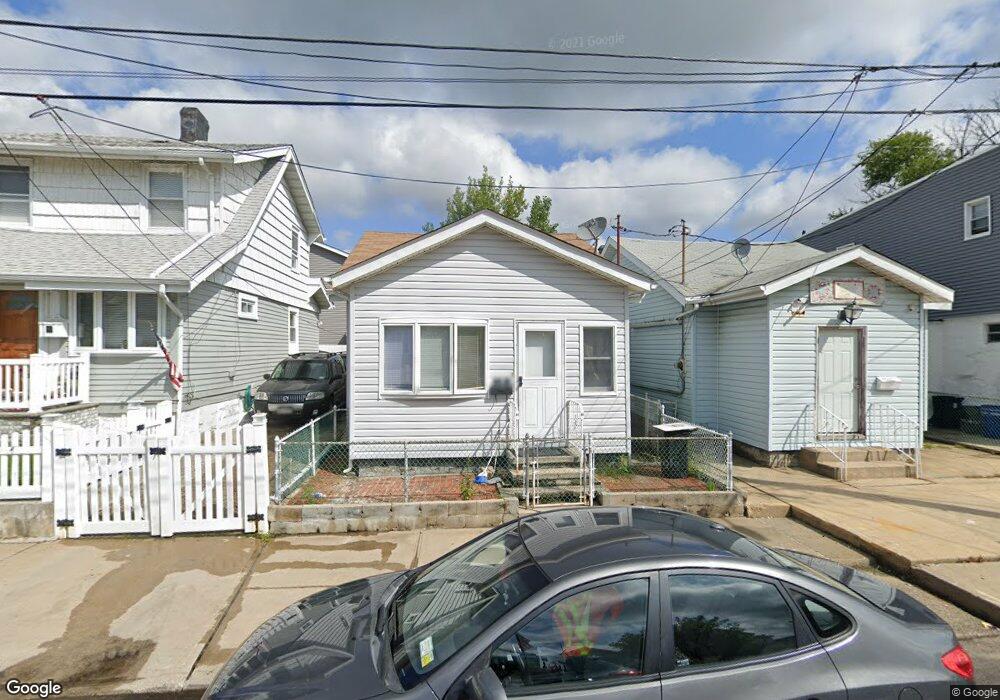 10215 160th Ave, Howard Beach, NY 11414 - photo 1