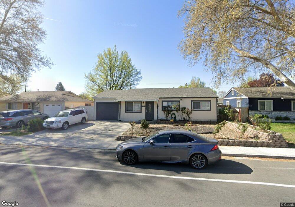 565 York Way, Sparks, NV 89431 - photo 1