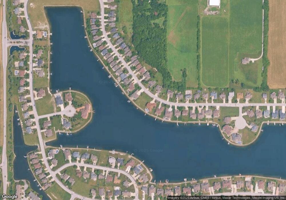 8465 Doubletree Dr N, Crown Point, IN 46307 - photo 1