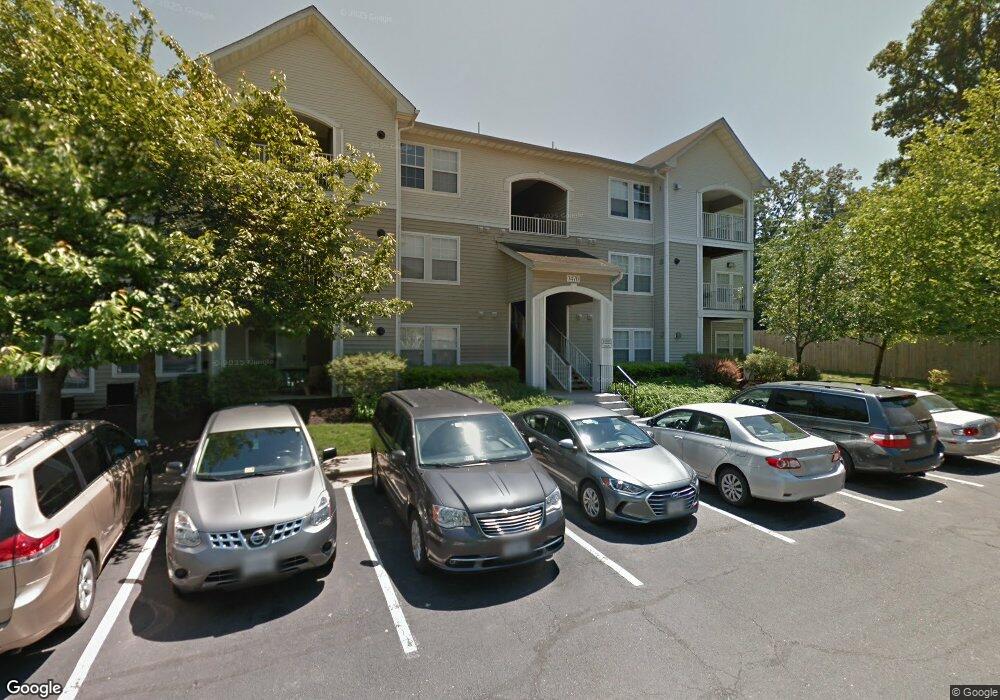 7581 Margate Ct unit 3A-202, Manassas, VA 20109 - photo 1