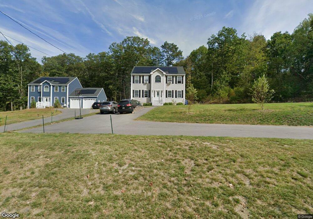 190 Johnny Appleseed Ln, Leominster, MA 01453 - photo 1