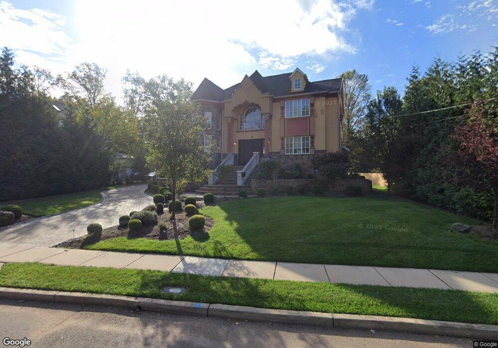 8 David Ct, Edison, NJ 08820 - photo 1