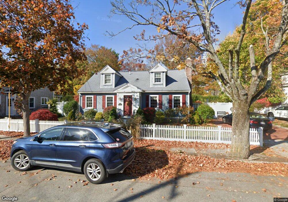 14 Marlboro St, Newburyport, MA 01950 - photo 1