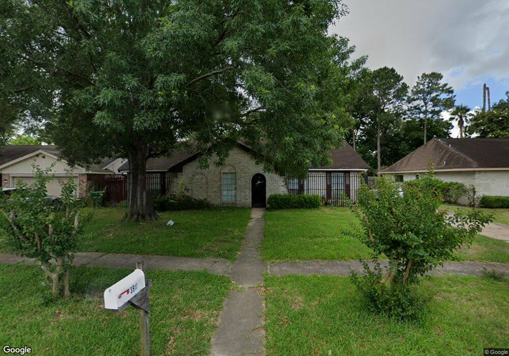 3911 Lemon Tree Ln, Houston, TX 77088 - photo 1