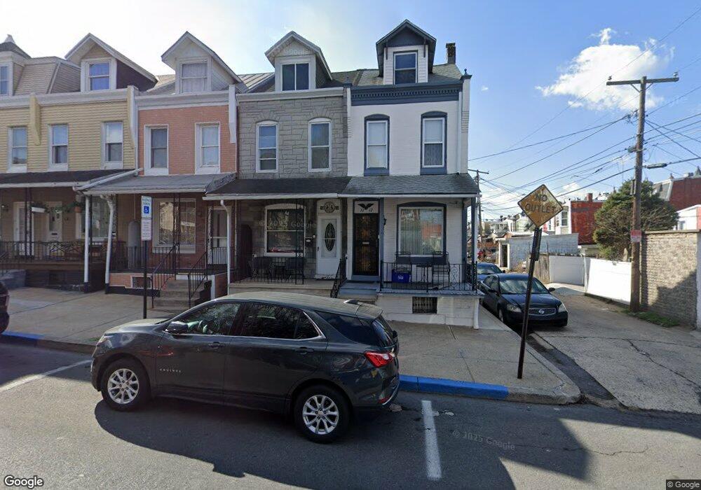 1014 Robeson St, Reading, PA 19604 - photo 1